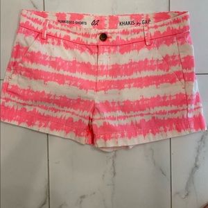 EUC, GAP summer sun kissed short, tie dye bright bubblegum pink & white, Size 2